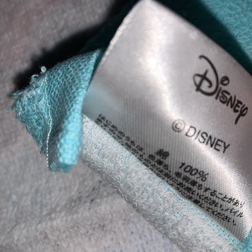 NWT Disney x Dai-Ichi Life Face Towel - Picture 6 of 6